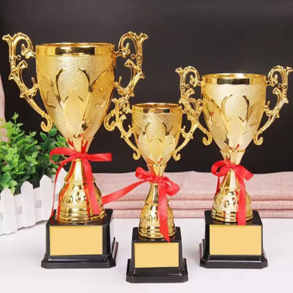 Gold Plastic Reward Trophy Cup - Badminton Cup 리뷰 및 가격